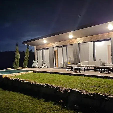 Parque de Campismo Quinta Autosuficiente Arruda dos Vinhos