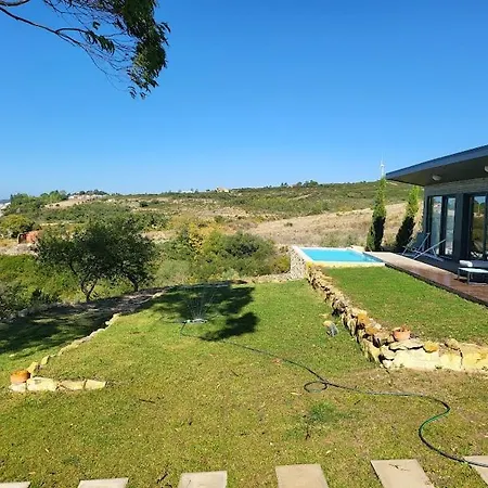 Quinta Autosuficiente Parque de Campismo Arruda dos Vinhos